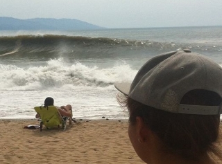 disfruta de las olas